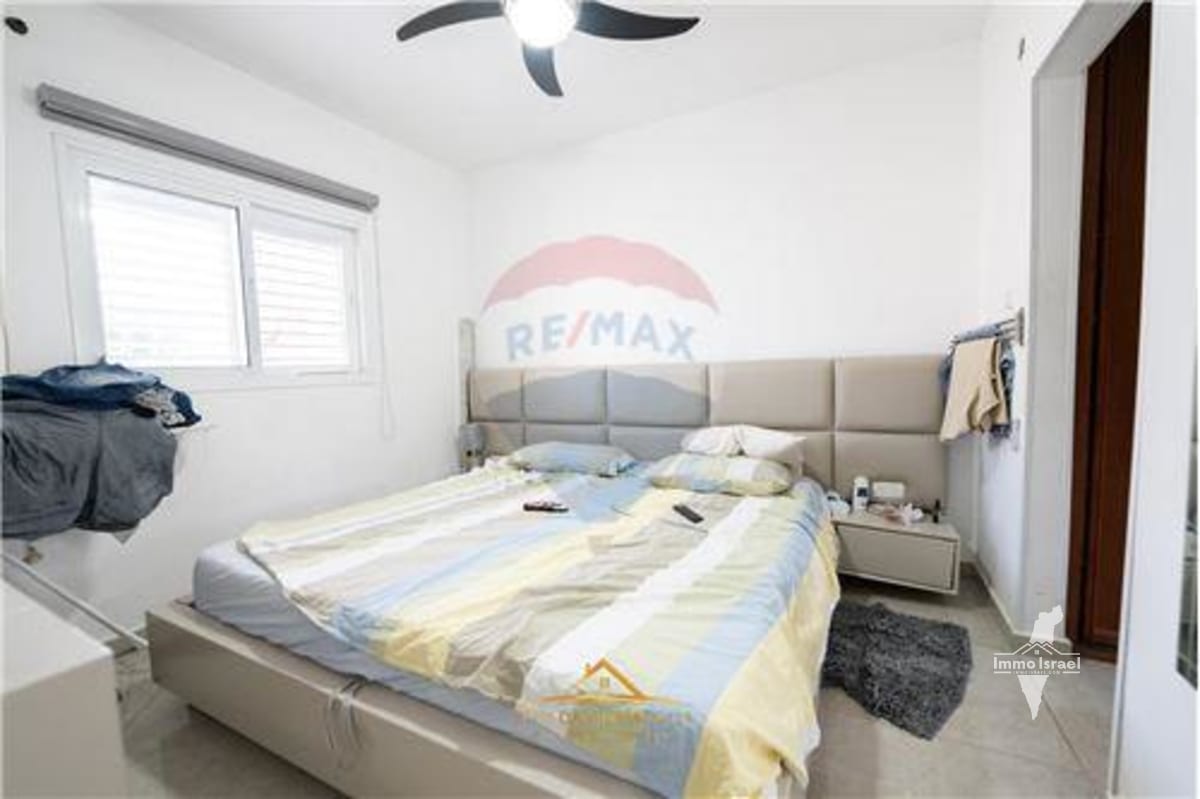 Duplex de 5 pièces à vendre sur la rue Plugot, Tel Aviv-Yafo