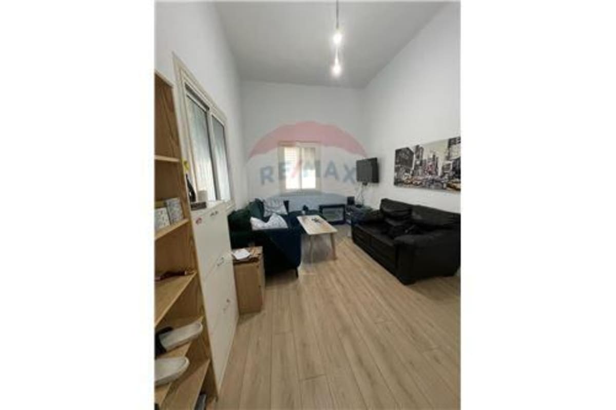 Appartement de 2 pièces à vendre sur la rue Rambam, Tel Aviv-Yafo