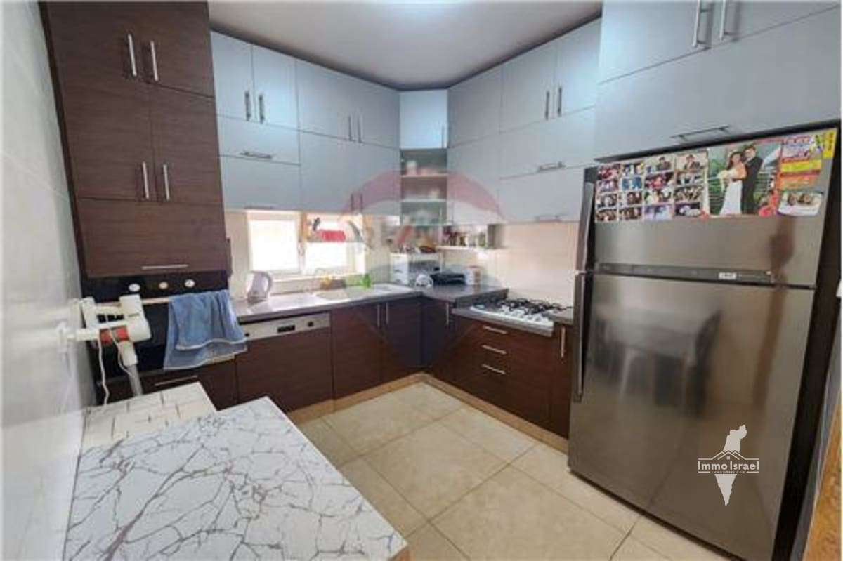 Appartement penthouse de 5 pièces à vendre sur la rue Bo'az, Tel Aviv-Yafo