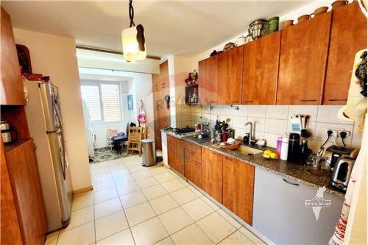 3-комнатная квартира на продажу на улице Хелмит, Тель-Авив-Яффо