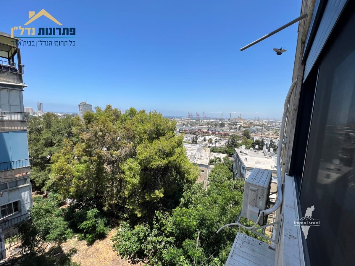 6-Room Apartment for Sale on Yad LaBanim Road, Haifa