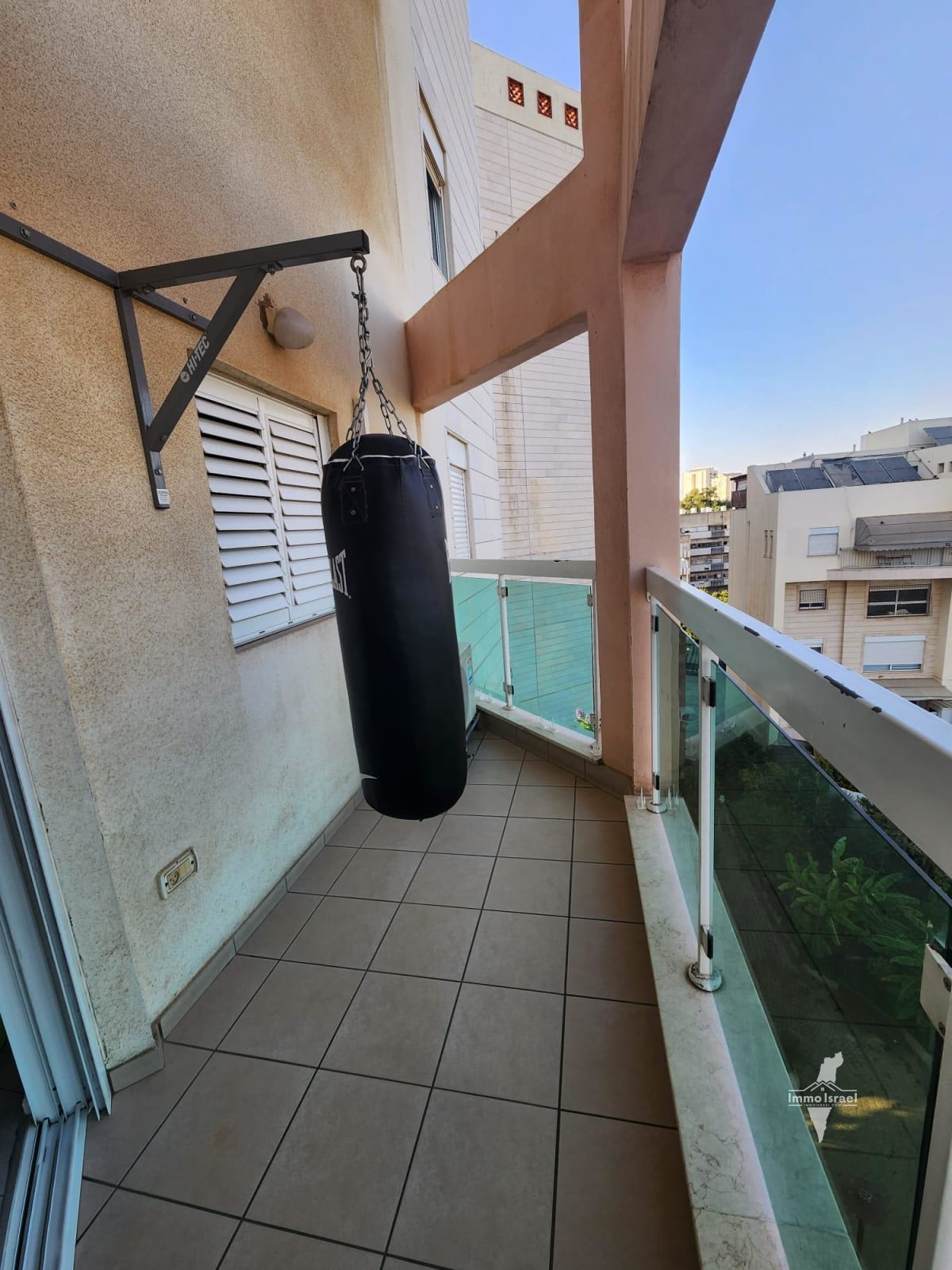 3-Room Apartment for Sale on Bosem Street, Tel Aviv-Yafo