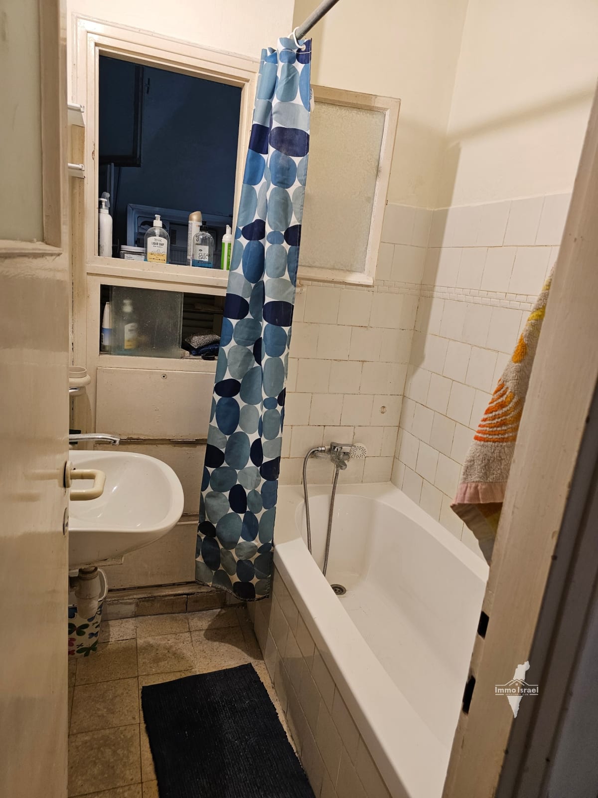 3-Room Apartment for Rent on Shlomo Ibn Gabirol Street, Tel Aviv-Yafo