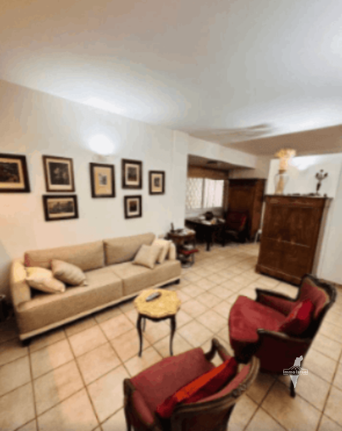 2-комнатная квартира на продажу на улице Хашофтим, Тель-Авив