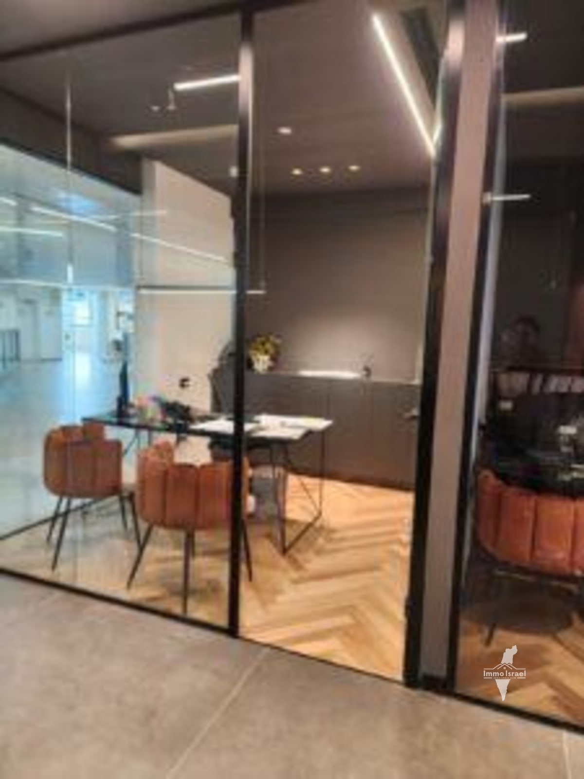 For Rent in a Law Office on HaLohamim, Holon
