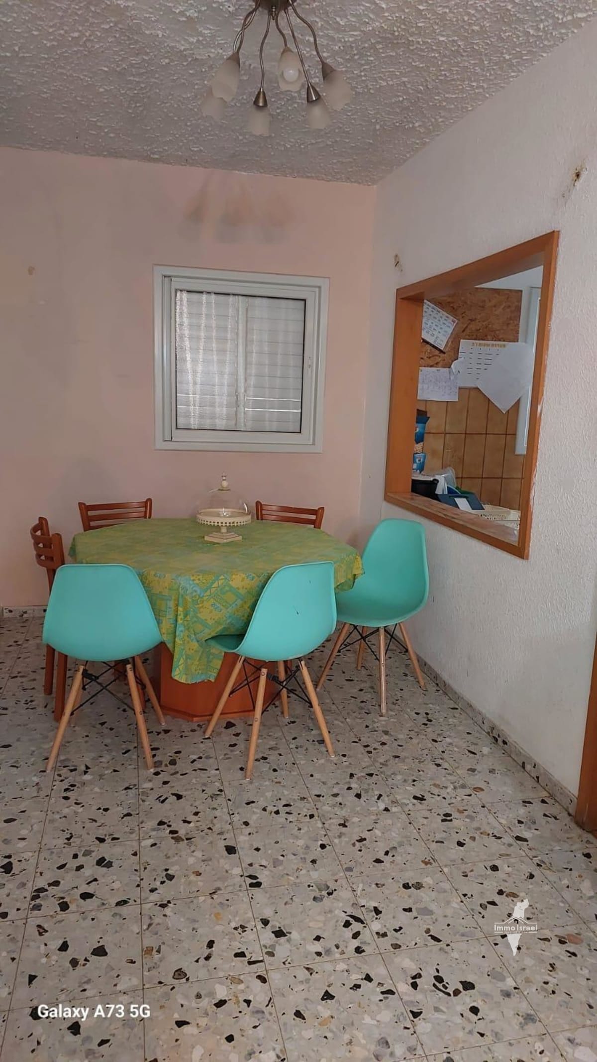 5-Room Rooftop Apartment for Rent on Bar Ilan Street, Holon