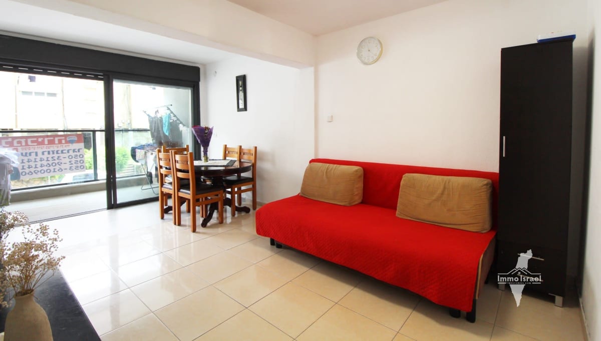3-Room Apartment for Sale on Misgav Am, Tel Aviv-Yafo