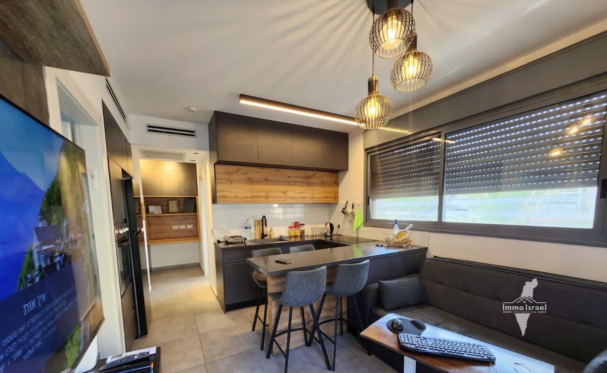 2.5-Room Apartment for Sale on Jerusalem Street, Rishon LeTsiyon