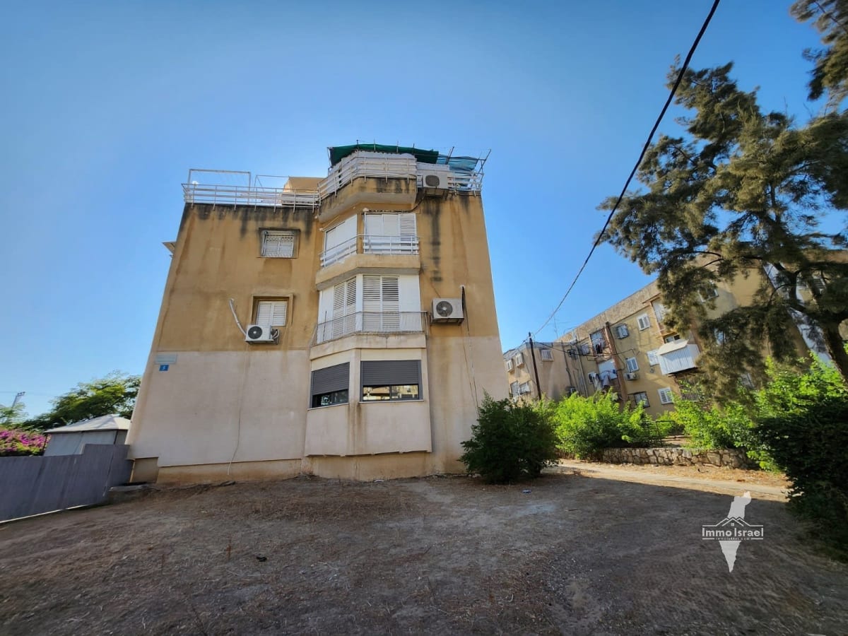 6-Room Duplex for Sale on Anielewicz, Rishon LeTsiyon