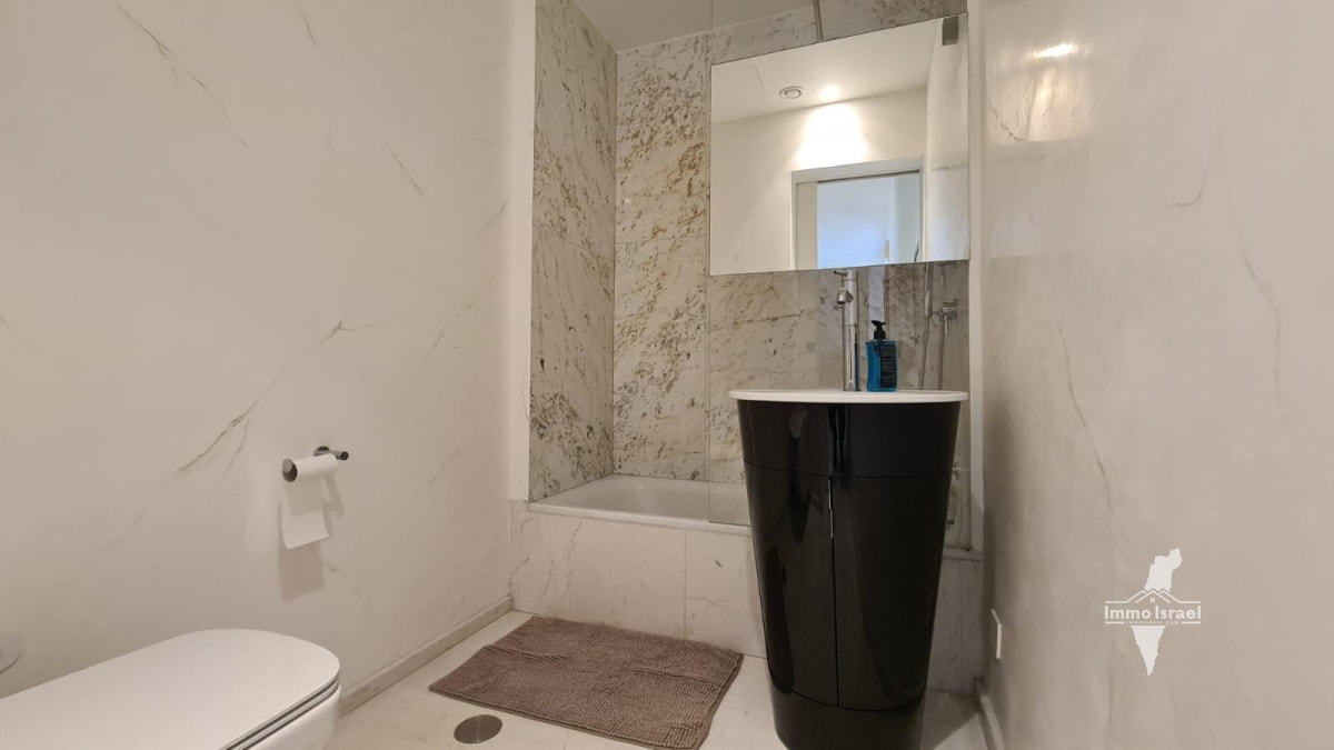 3-Room Apartment for Sale on HaYarkon Street, Tel Aviv
