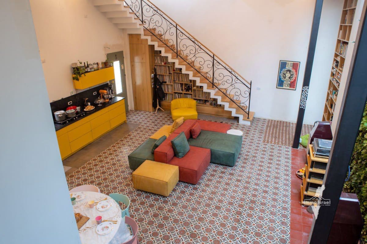 5-Room Townhouse for Sale in the Kerem Hateimanim Neighborhood, Tel Aviv