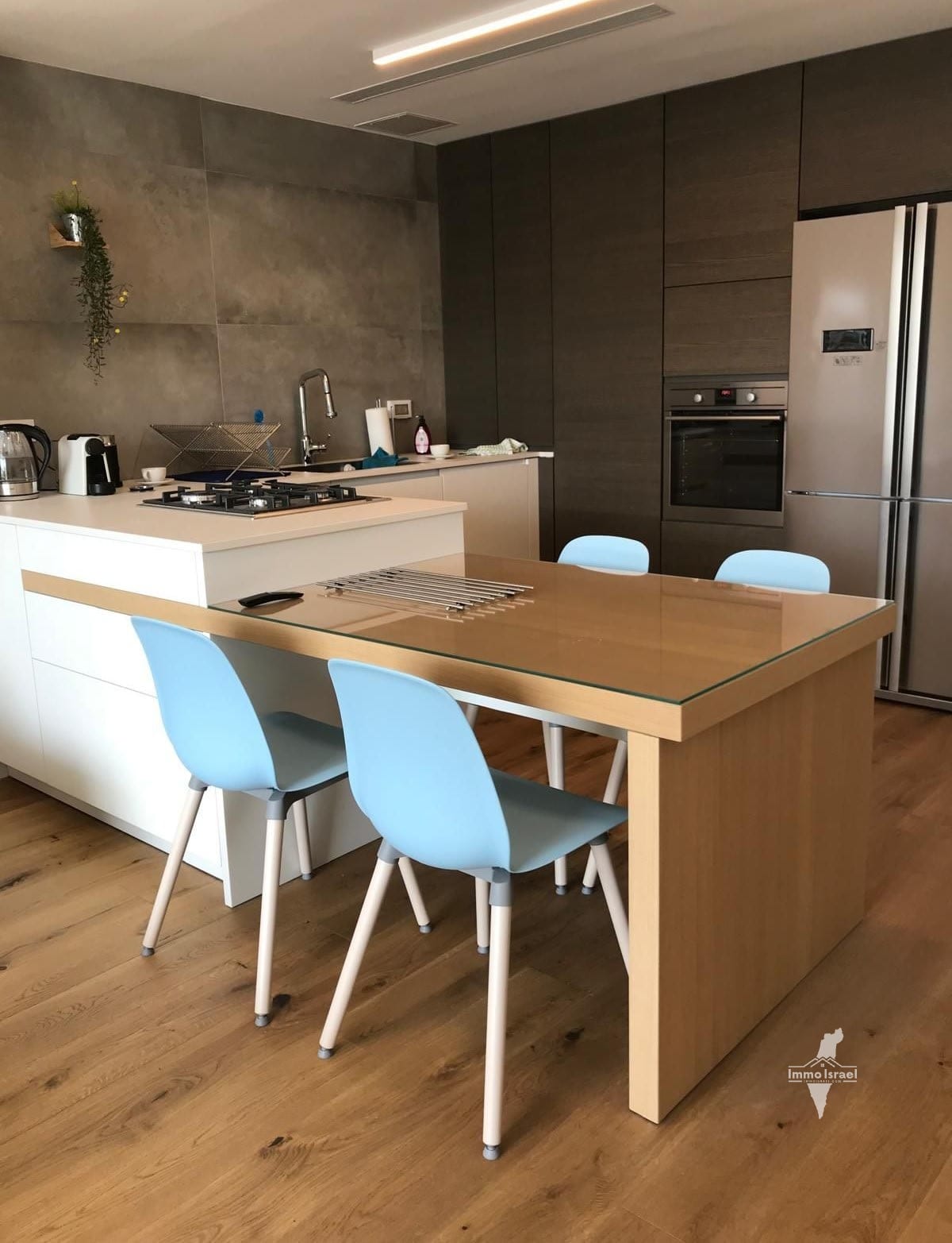 3-Room Apartment for Rent on HaMaccabi Street, Tel Aviv