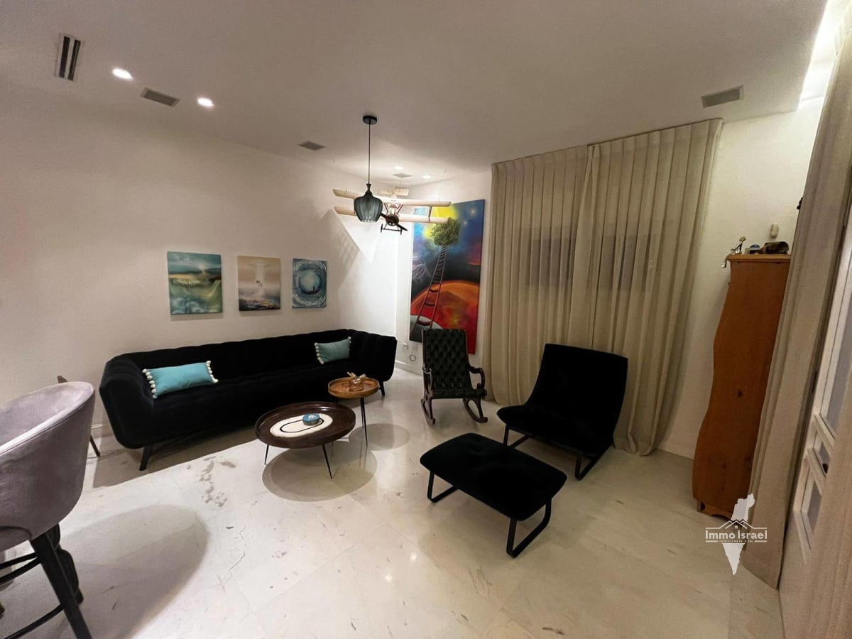 3-комнатная квартира в аренду на улице ХаЯркон, Тель-Авив-Яфо