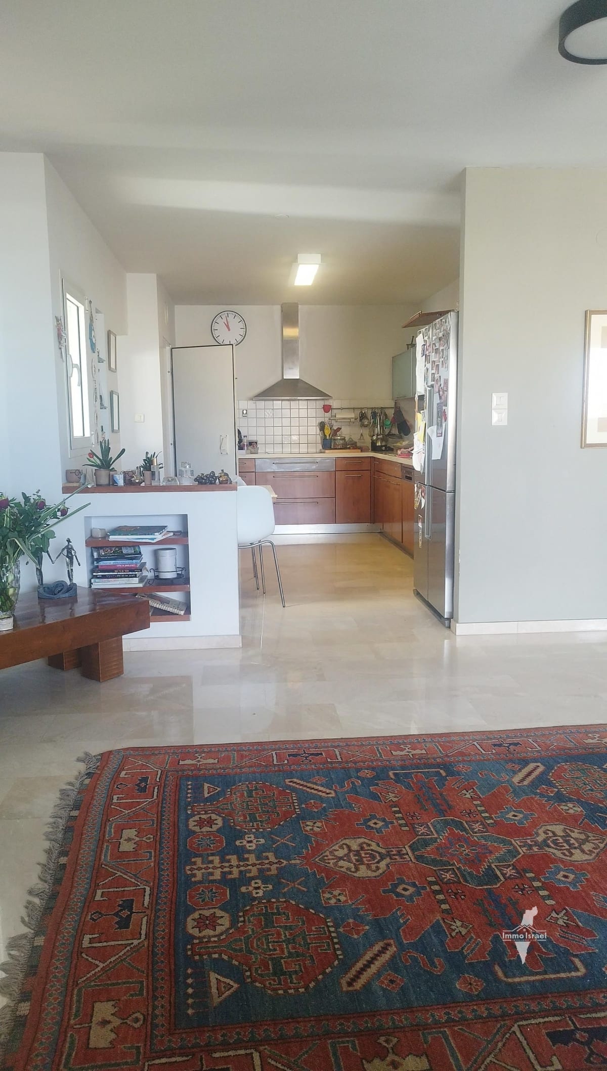 6.5-Room Apartment for Rent on Uri Tsvi Grinberg Street, Tel Aviv-Yafo