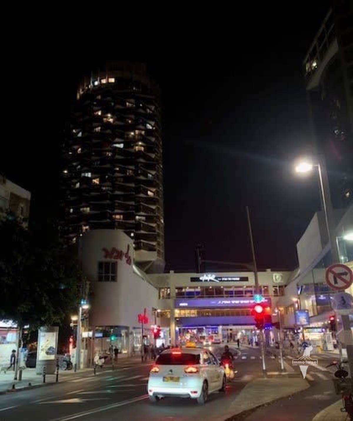 2.5-Room Apartment for Rent on Bograshov Street, Tel Aviv-Yafo