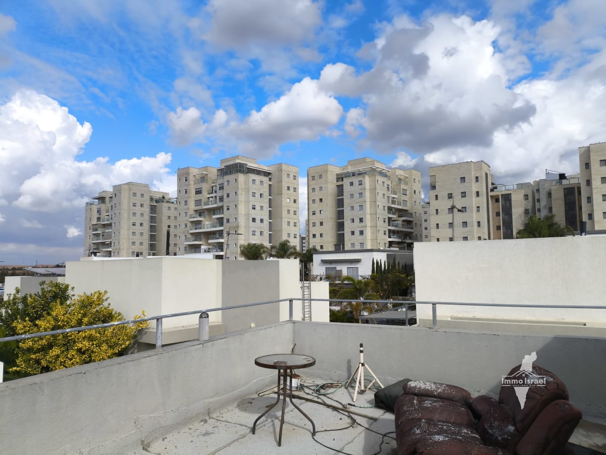 5-Room Private Home for Sale on Pat Sadeh Street, Netivot