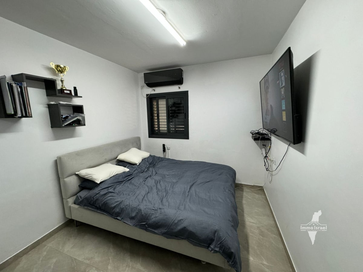 4-Room Apartment for Sale on Re'uven Street, Bet Shemesh