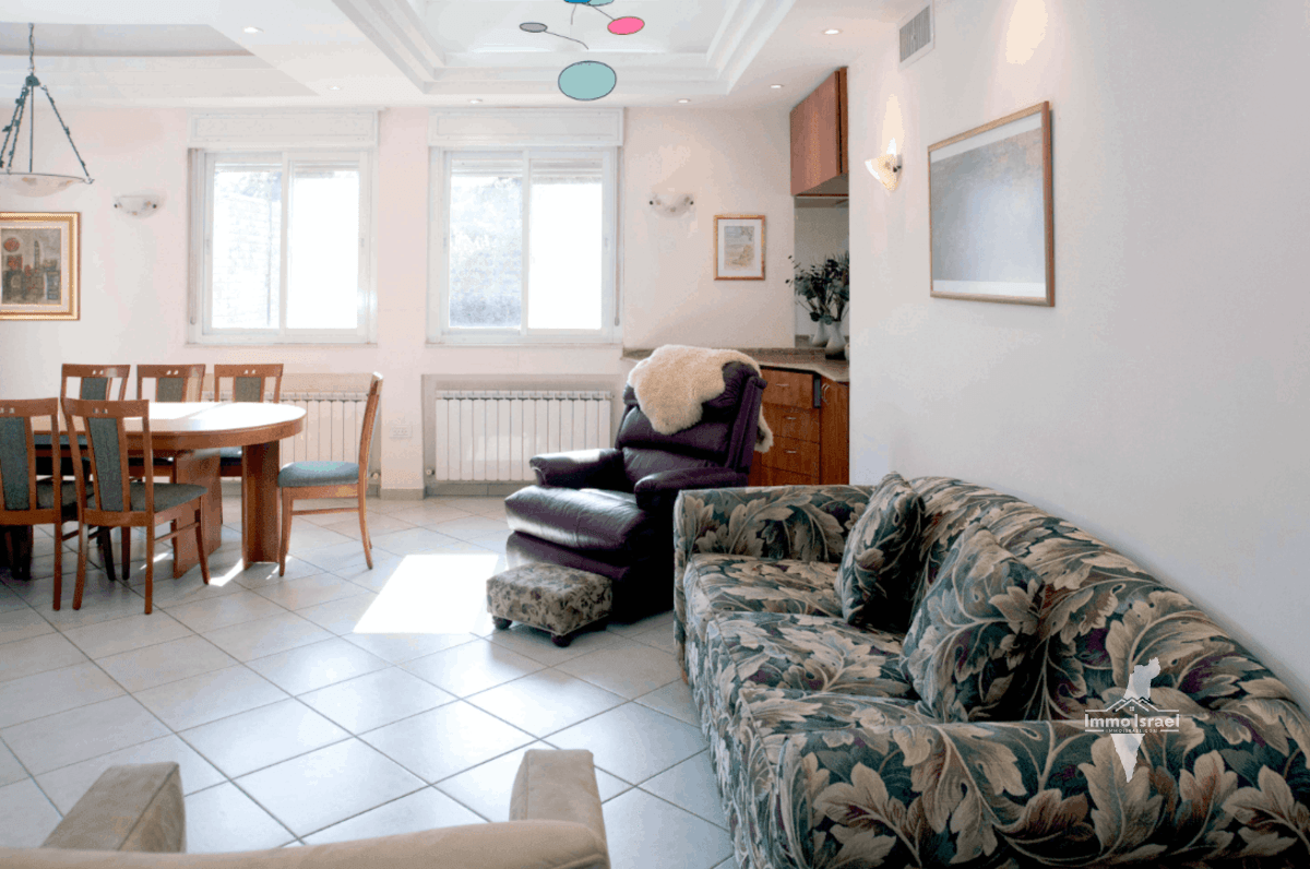 4-Room Apartment for Sale on Arlozorov Street, Jerusalem