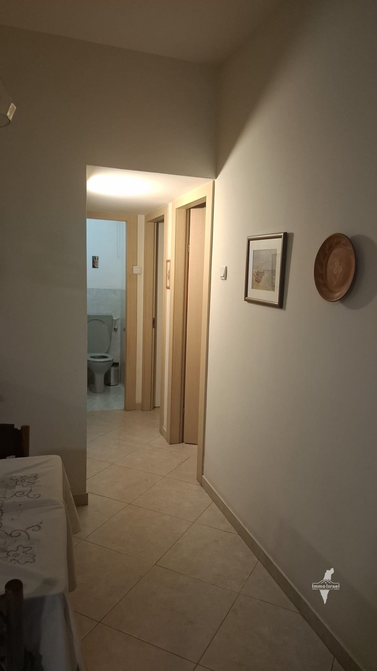 3-Room Apartment for Sale on Aliyat HaNo'ar Street, Tel Aviv-Yafo