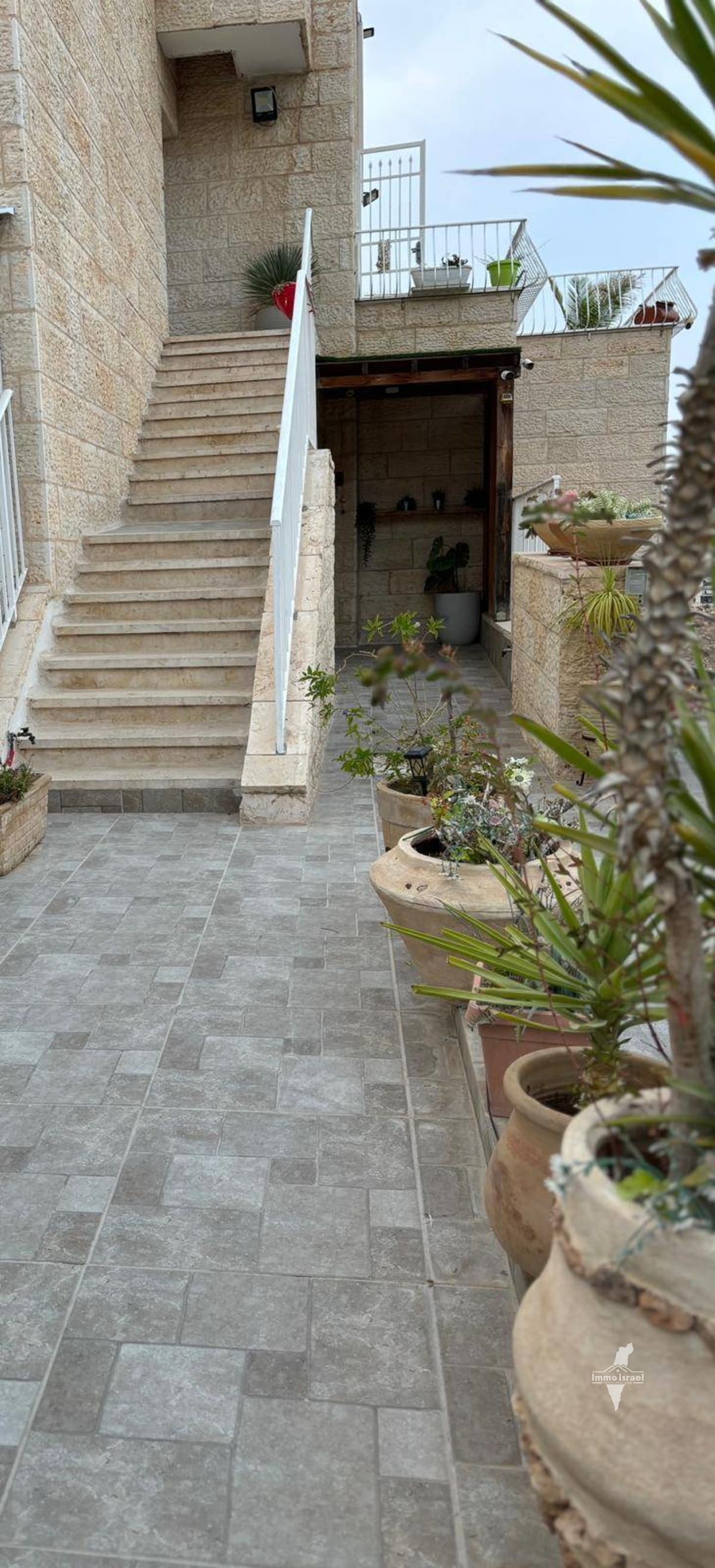 5-Room Cottage for Sale on Ibei ha-Nakhal Street, Ma'ale Adumim