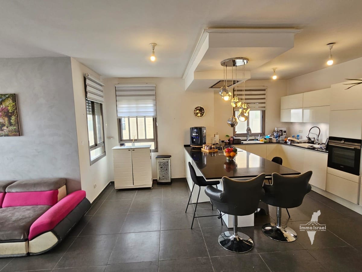 פנטהאוז דופלקס למכירה בפדואל