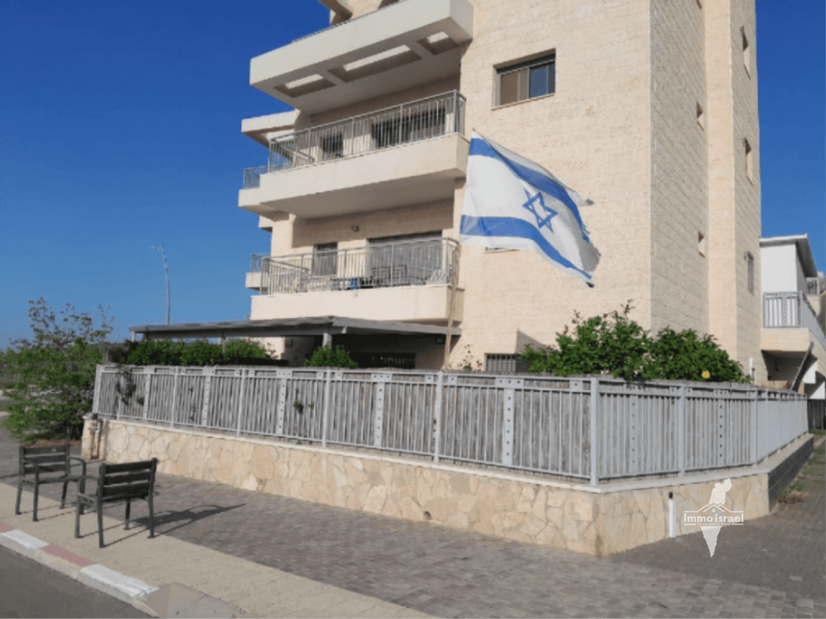 4-room garden apartment for sale on Nachlieli Street, Tzur Hadassah