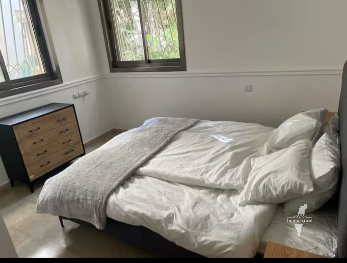 3-Room Apartment for Sale in New Ramat Aviv Gimel, Tel Aviv