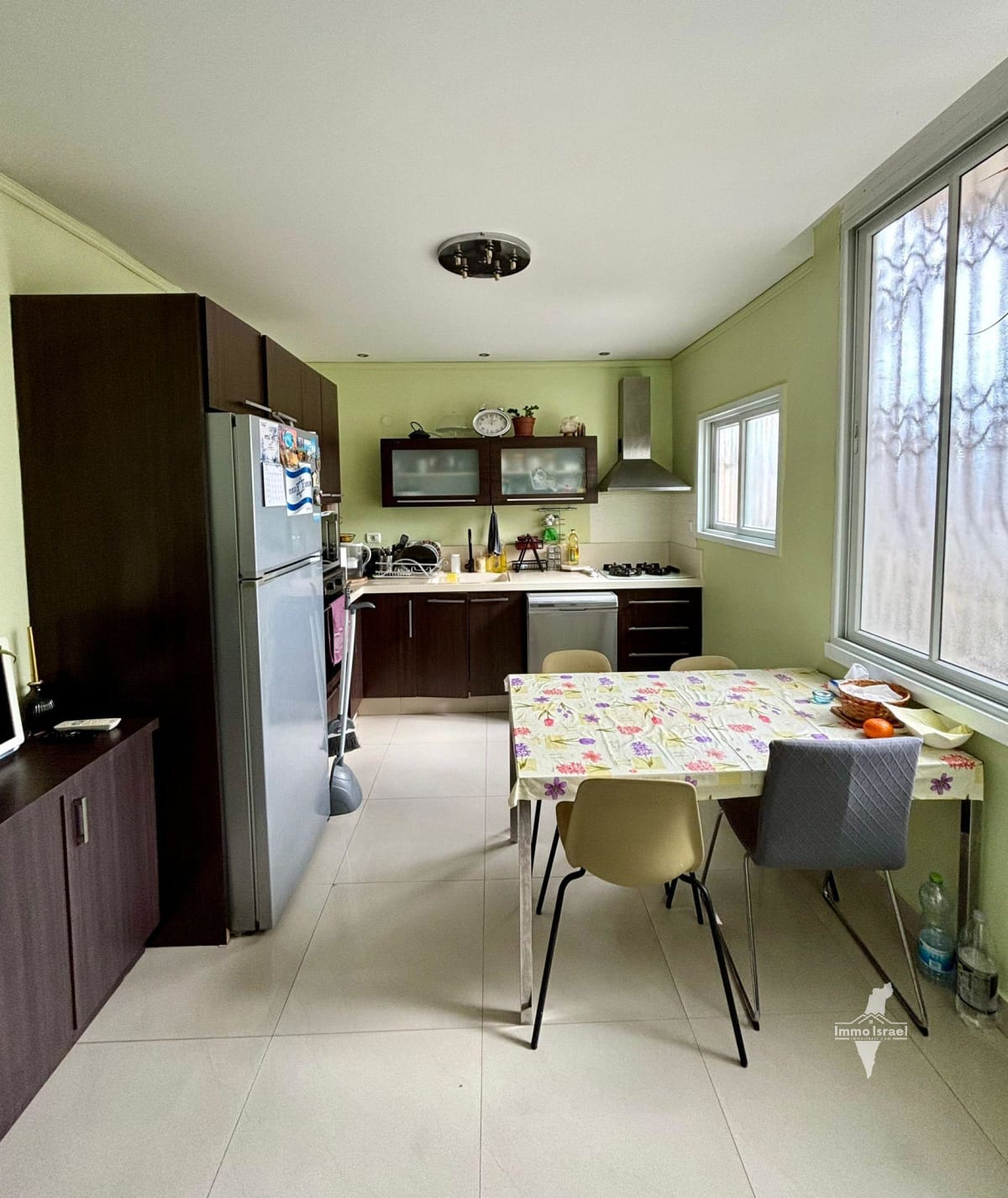 3-Room Apartment for Sale on Jabotinsky Street, Bat Yam