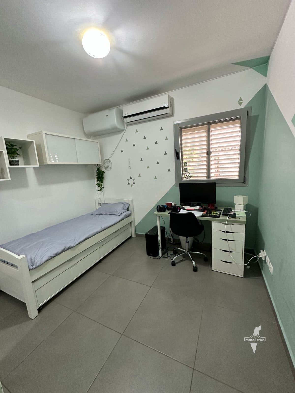 4-Room Ground-Level House for Sale in Shani Livne