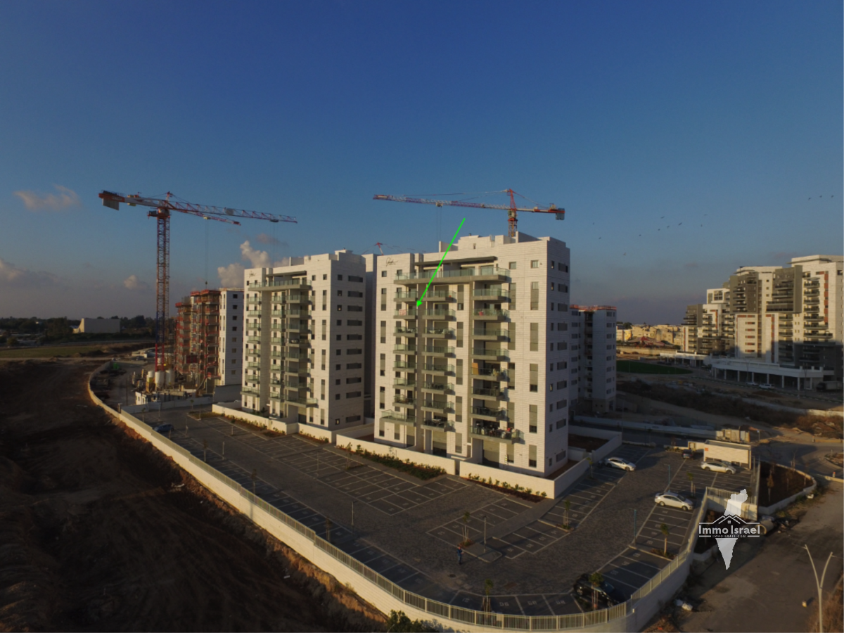4-Room Apartment for Sale on Harav Mordechai Eliyahu Street, Kiryat Malakhi