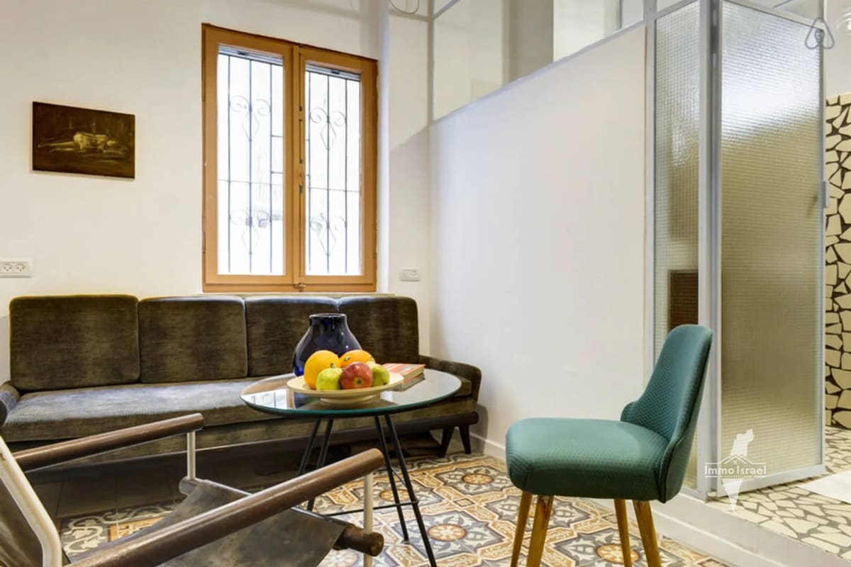 4.5-Room Apartment for Sale on Allenby Street, Tel Aviv