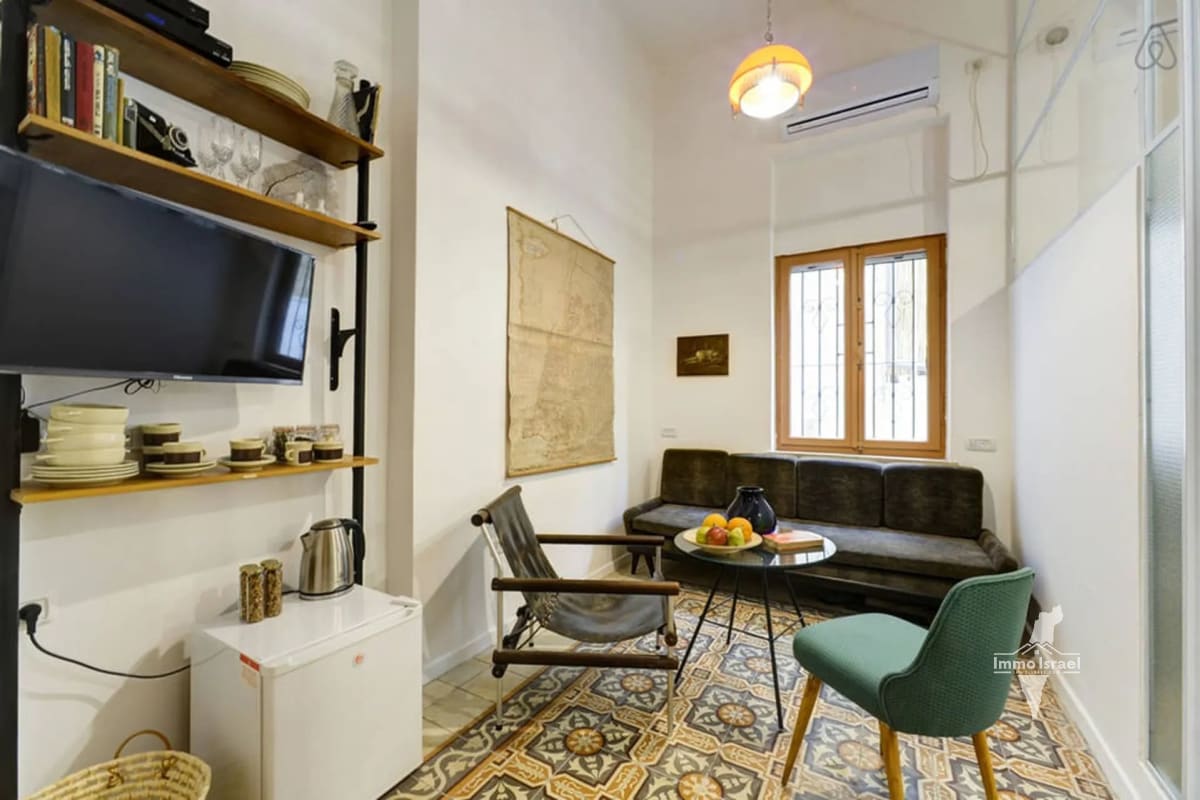 4.5-Room Apartment for Sale on Allenby Street, Tel Aviv