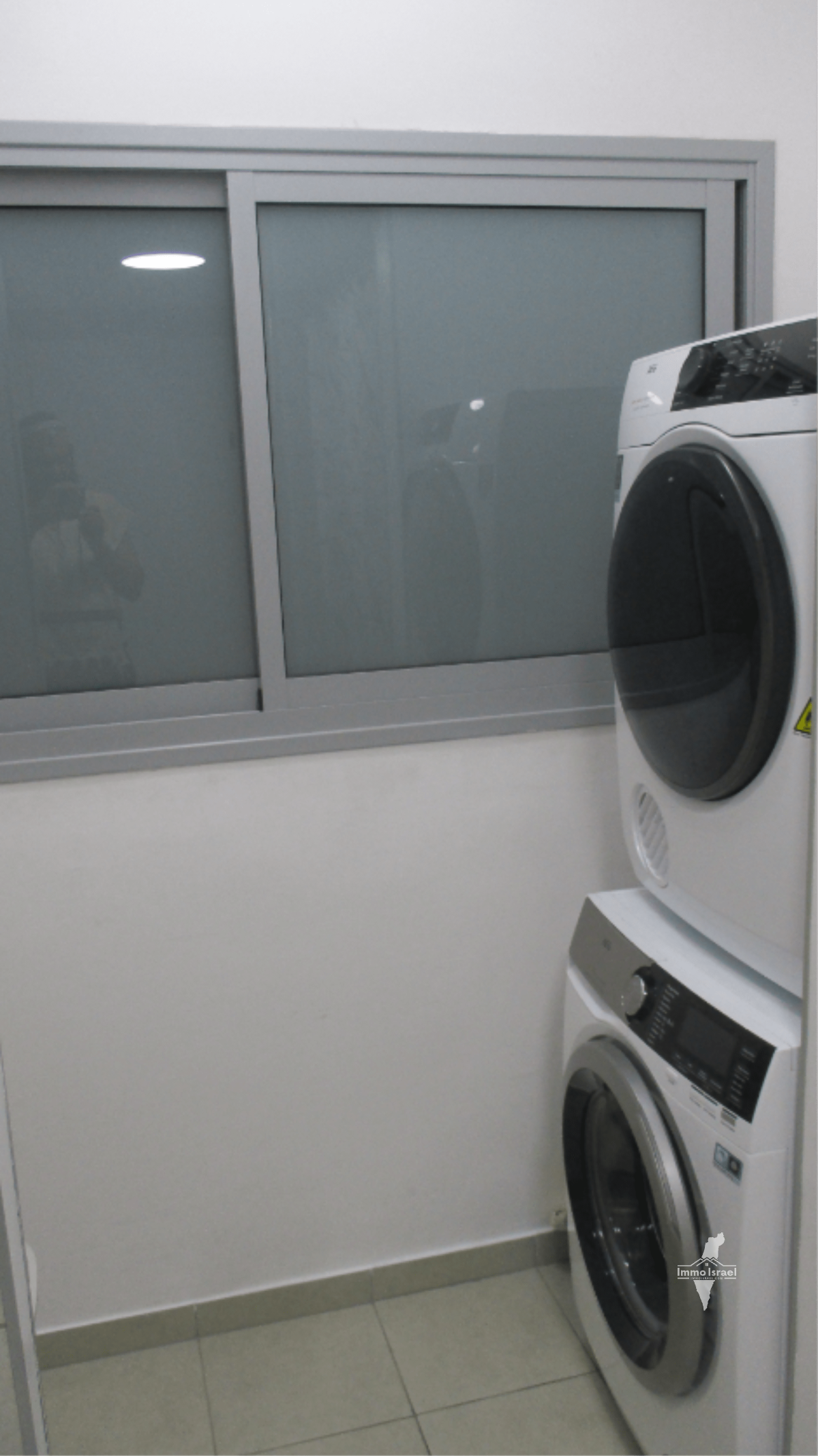 5-Room Apartment for Sale on Emek Yizre'el Boulevard, Ashkelon