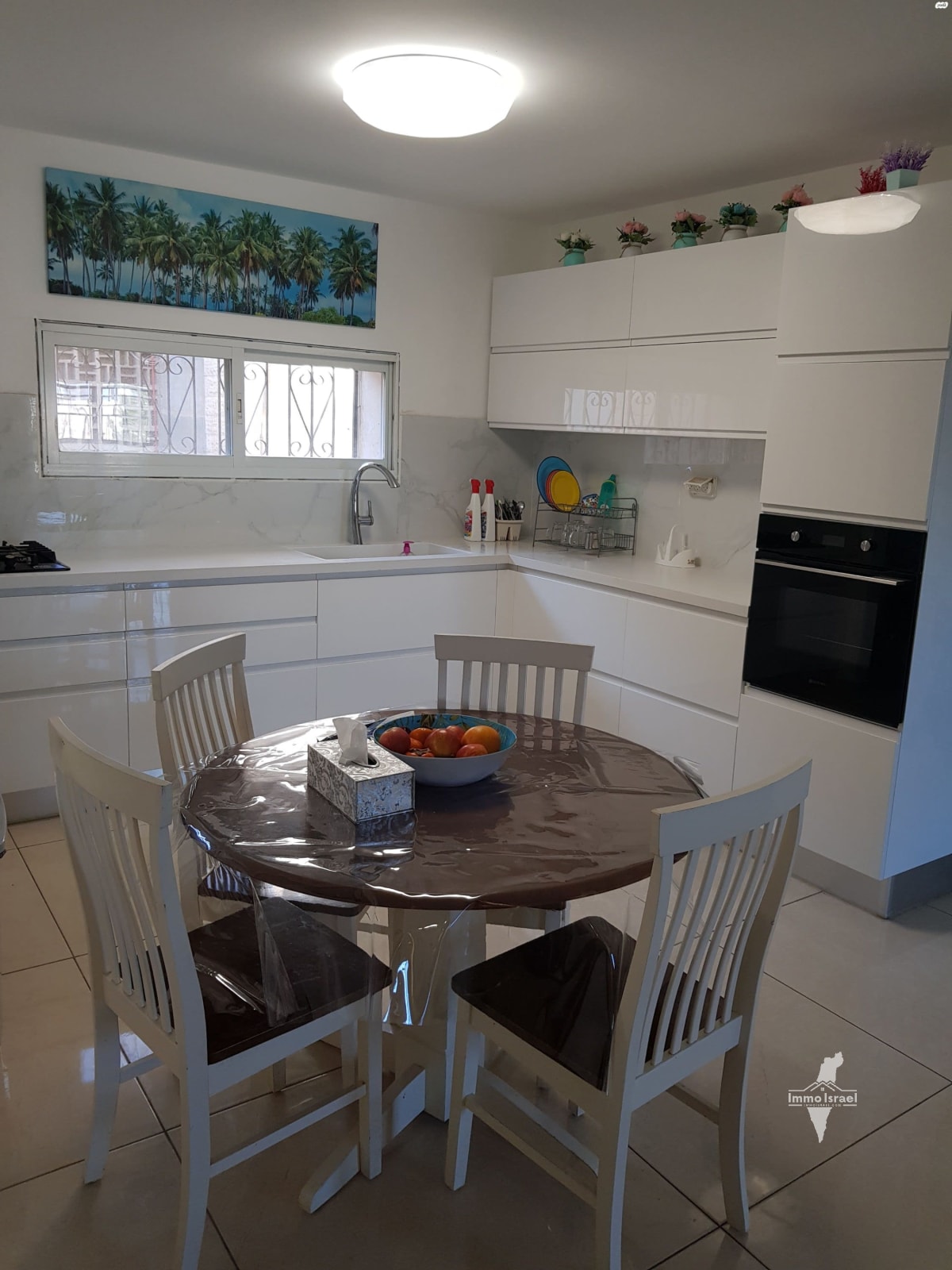 4-room apartment for sale on Yakinton Street, Jerusalem