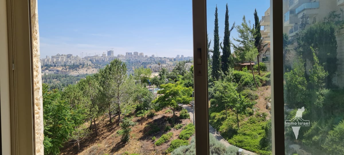 4-room apartment for sale on Henry Morgenthau Street, Jerusalem