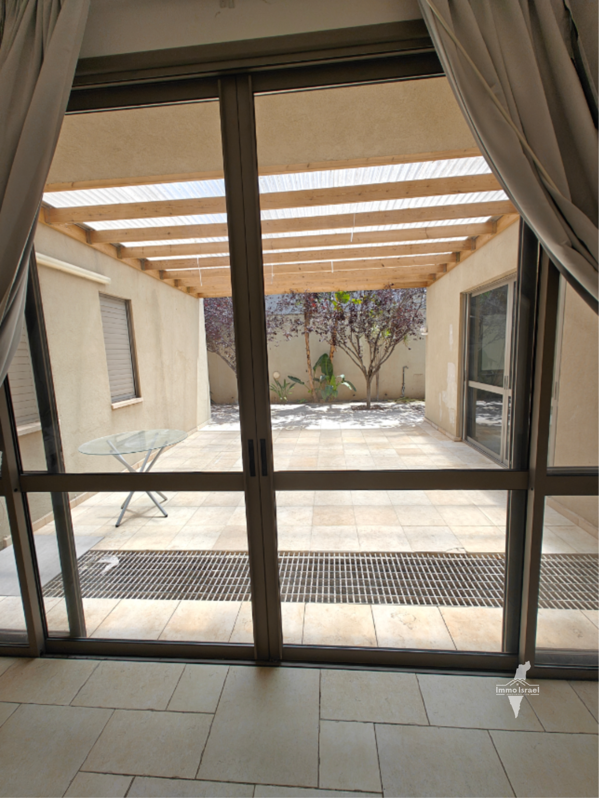 7-room private house for sale on Bazelet Street, Shoham