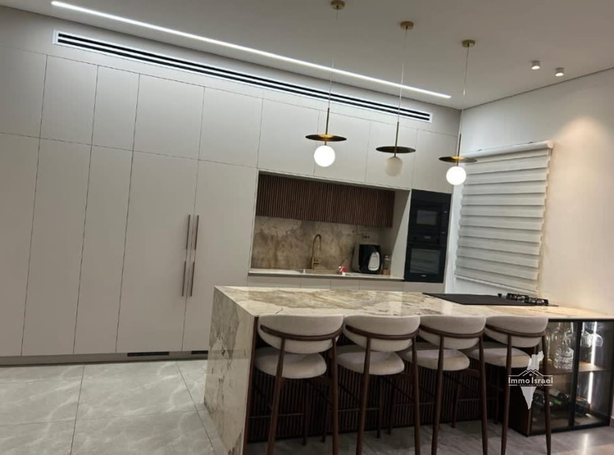 מיני פנטהאוז 5 חדרים למכירה ברחוב יהדות יוון, נתיבות