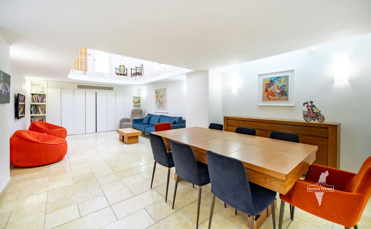 6.5-room private house for sale on Tura Street, Jerusalem