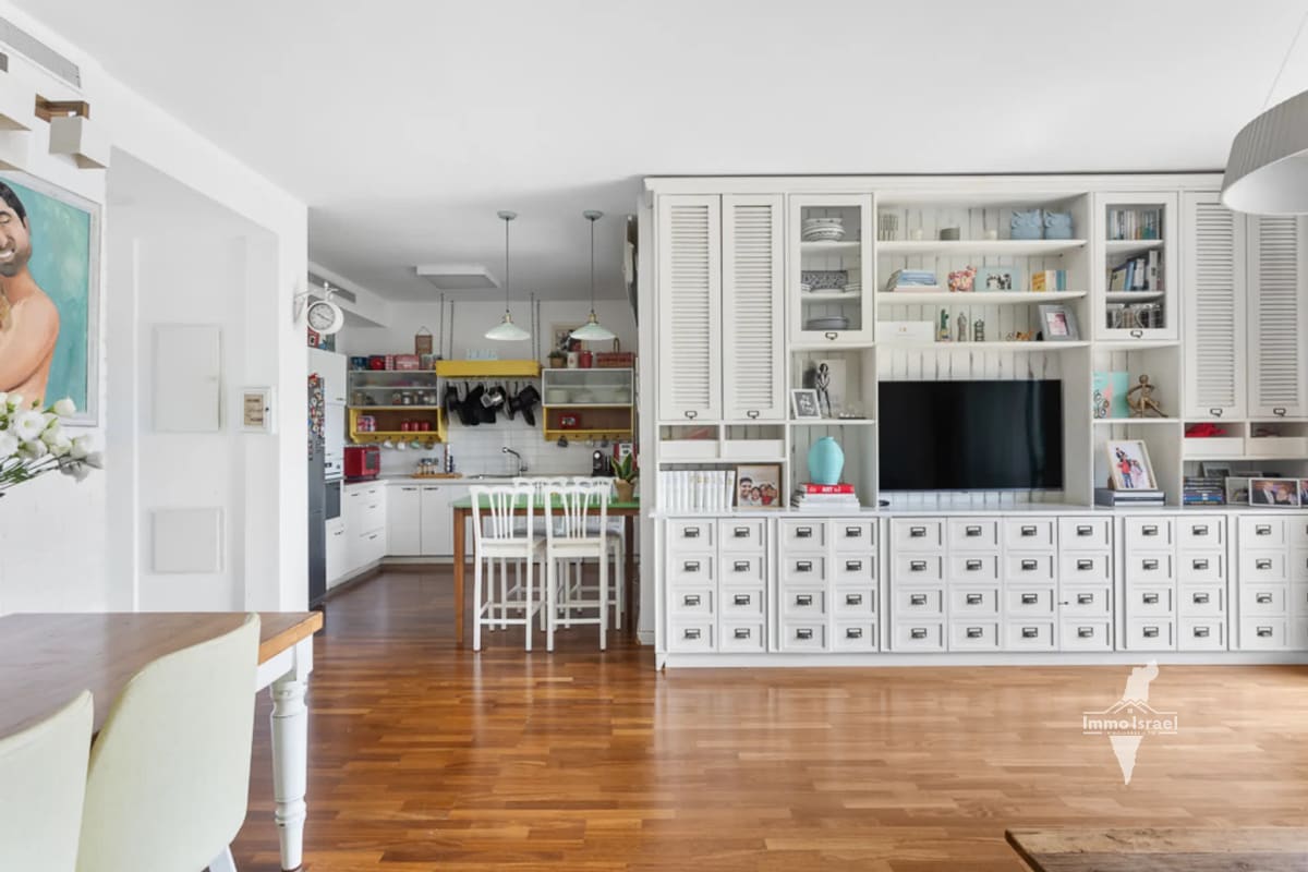 5-room apartment for sale on Dultsin Street, Tel Aviv