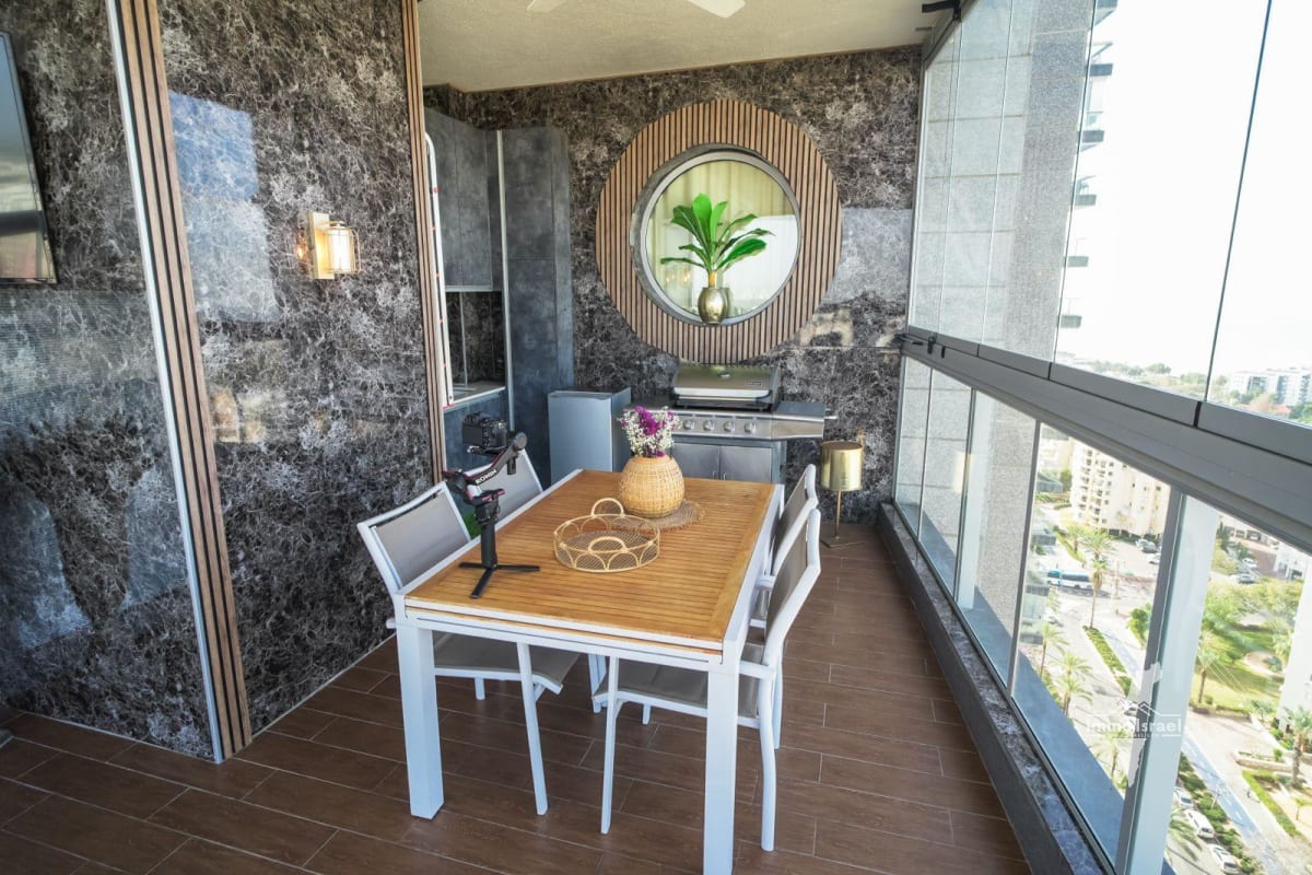 5-room apartment for sale on Sderot Yerushalayim, Ashdod