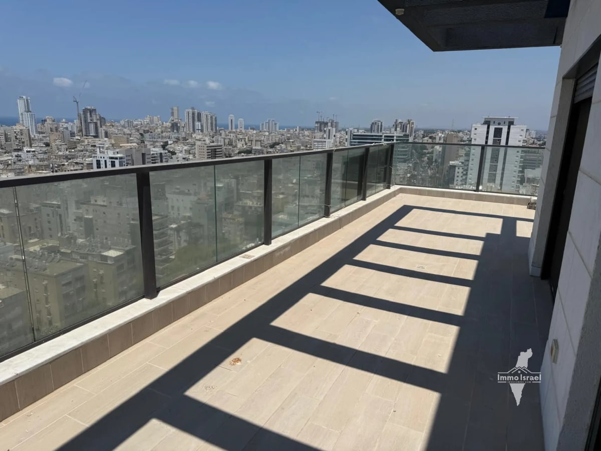5-room penthouse for sale on Petah Tikva Street, Netanya