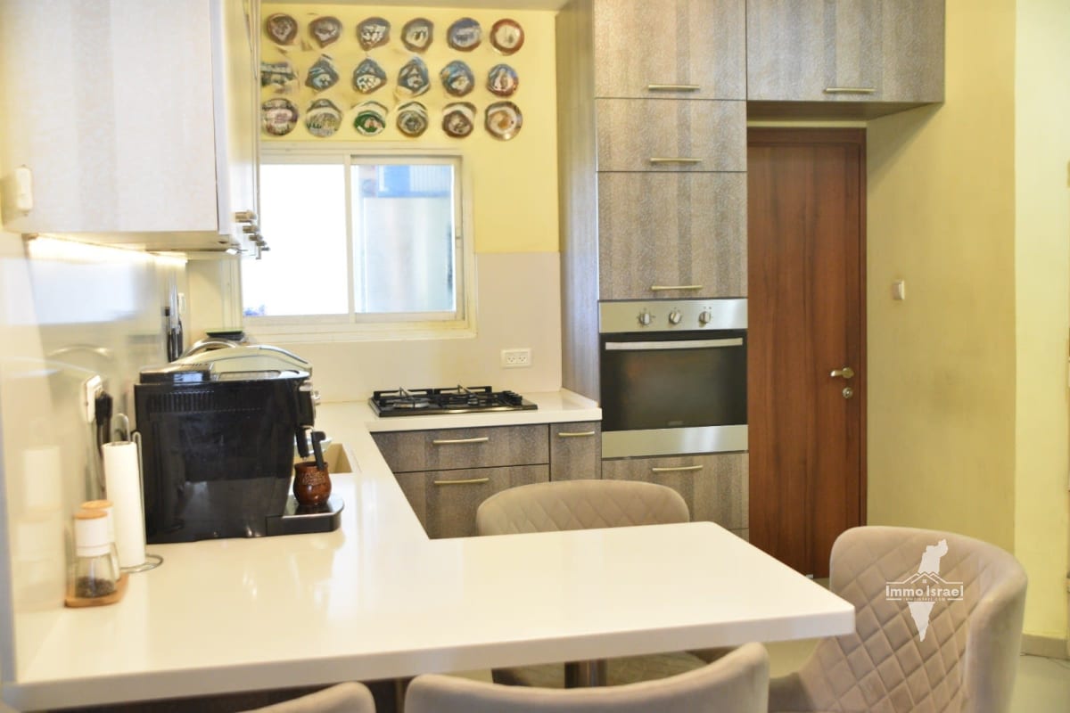 4-room apartment for sale on Sderot Pinhas Lavon, Netanya