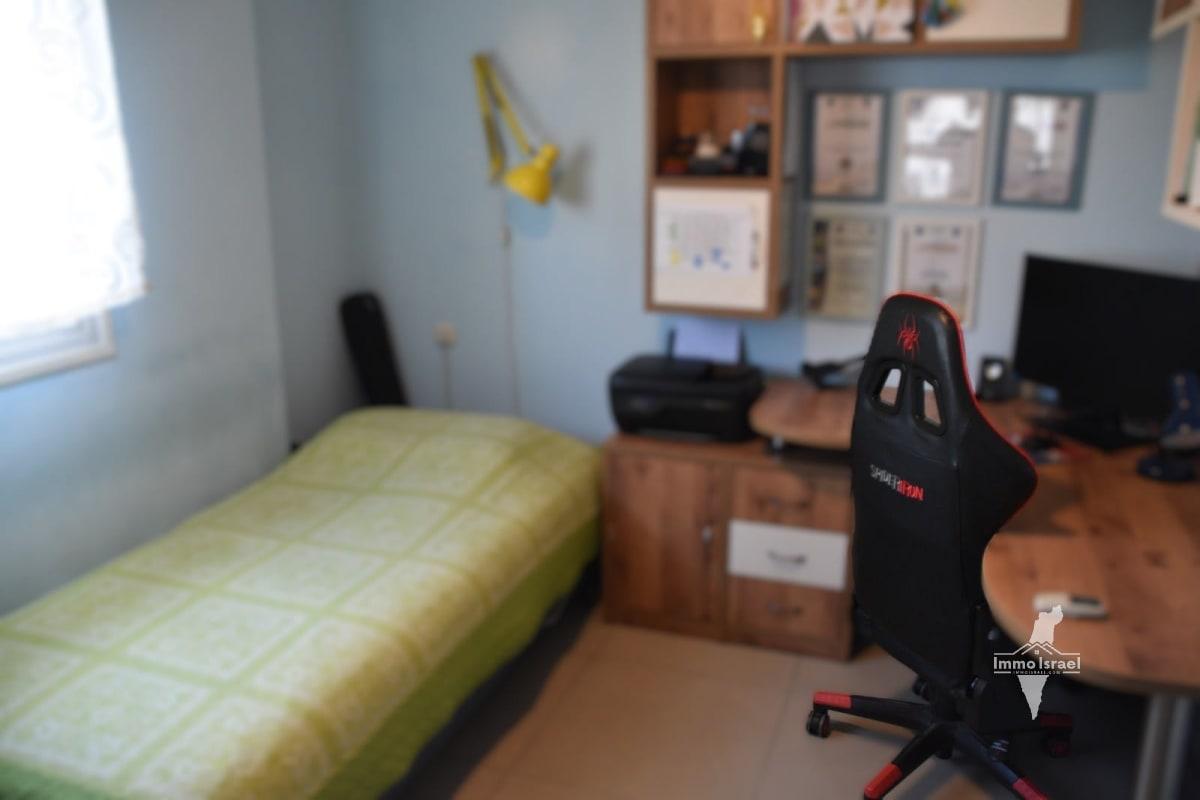 4-room apartment for sale on Sderot Pinhas Lavon, Netanya