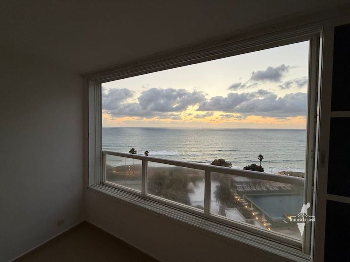 4-room apartment for sale on Ha-Ma'apilim Street, Netanya