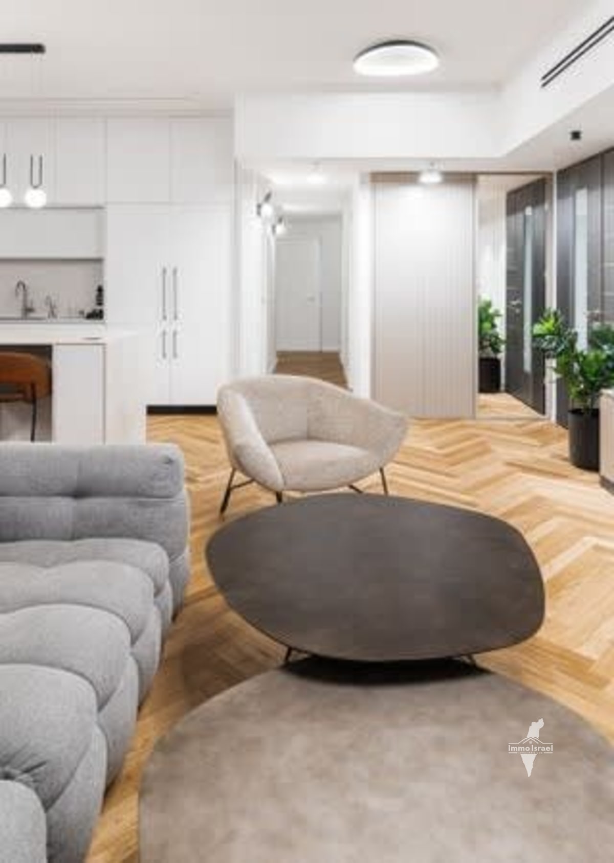 6-room penthouse for sale on Shulamit Aloni Street, Rishon LeTsiyon