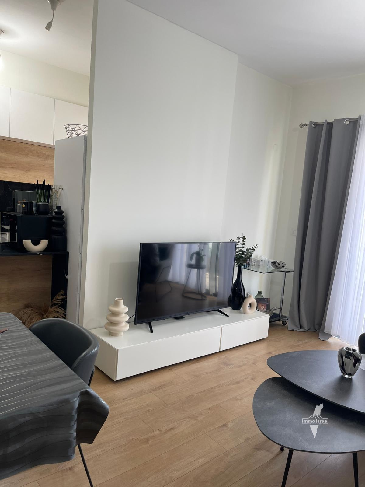 4-комнатная квартира в аренду на улице Хашофет Хаим Коэн, Иерусалим