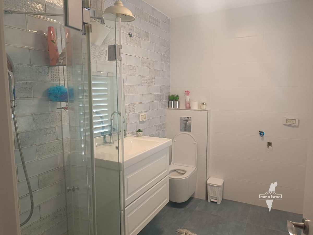 4-room duplex for sale on Sderot Hayim Weizman, Netanya