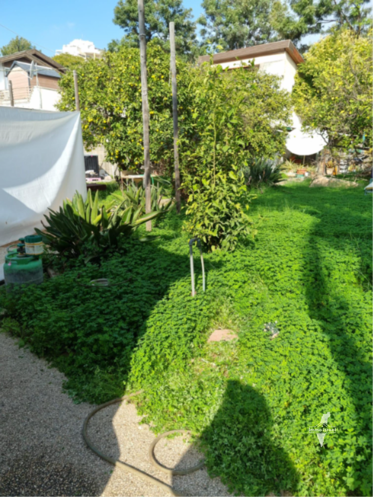 Plot for sale on Ha-Perakh Street, Rishon LeTsiyon