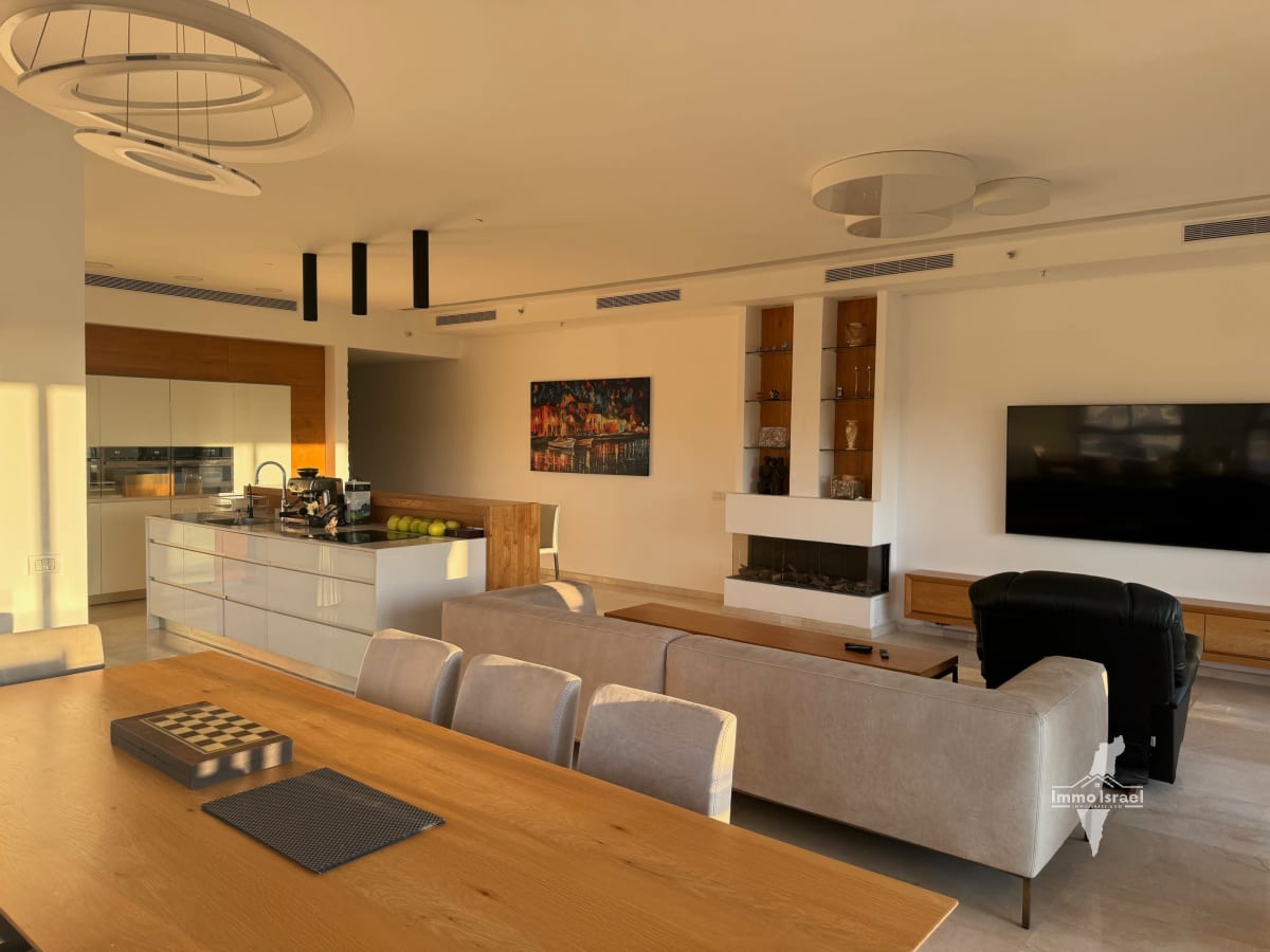 5-room penthouse for sale on Eliezer Shiloni Street, Jerusalem