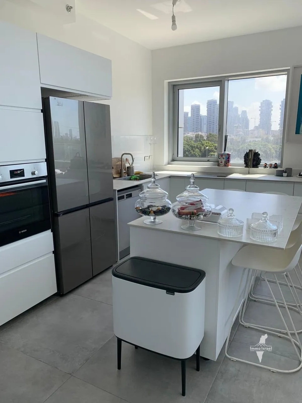4-room duplex for sale on Sderot Levi Eshkol, Tel Aviv